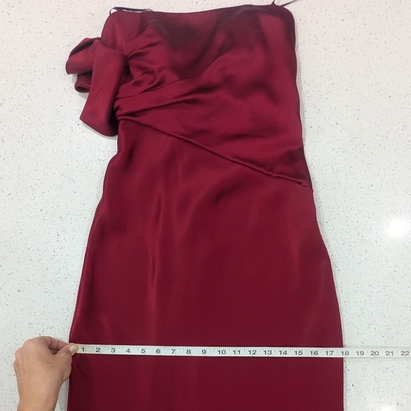 A B S By Allen Schwartz Malbec Satin Gown Strapless Maxi Dress Side Ruched Bow 0 - Picture 8 of 12